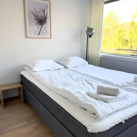 度假居 Seaview And Private Roof Terrace With Jacuzzi In Lofoten *