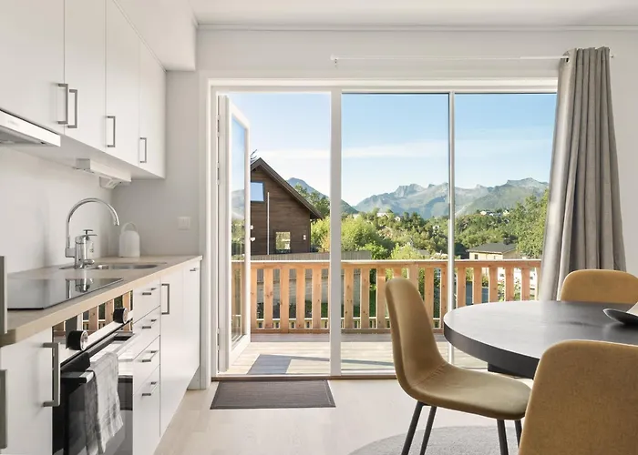 Ferienhaus Seaview And Private Roof Terrace With Jacuzzi In Lofoten
