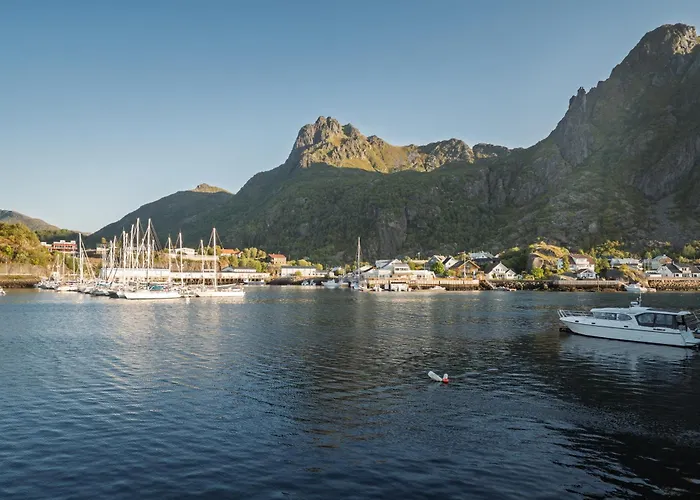 Seaview And Private Roof Terrace With Jacuzzi In Lofoten Ferienhaus